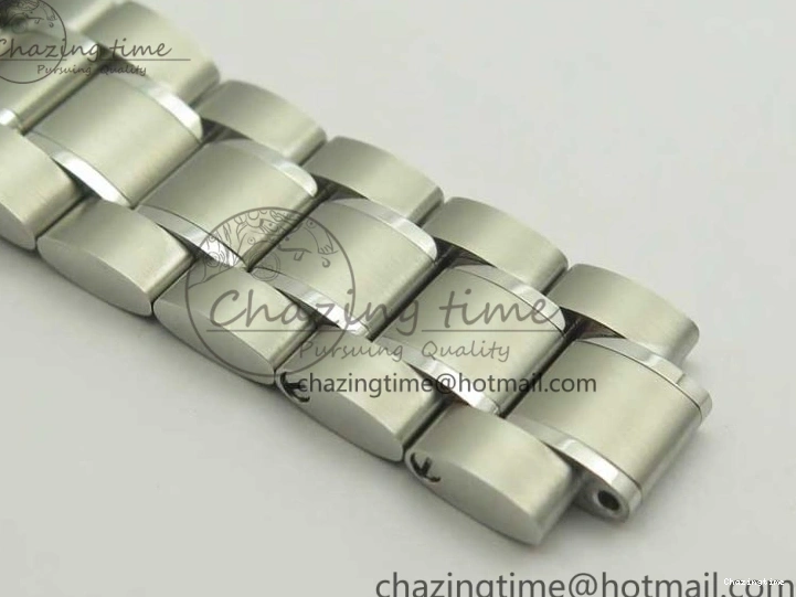 0114 Durable Speedmaster Professional SS OMF Best Edition Black Dial on SS Bracelet Manual Winding Chrono Movement 7995